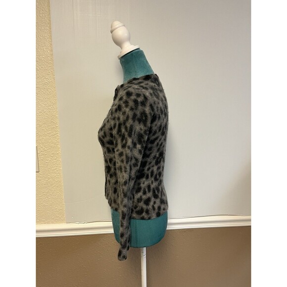 Apt. 9 Leopard Print 100% Cashmere Cardigan Women’s Medium Crewneck Soft Leopard - Picture 3 of 7